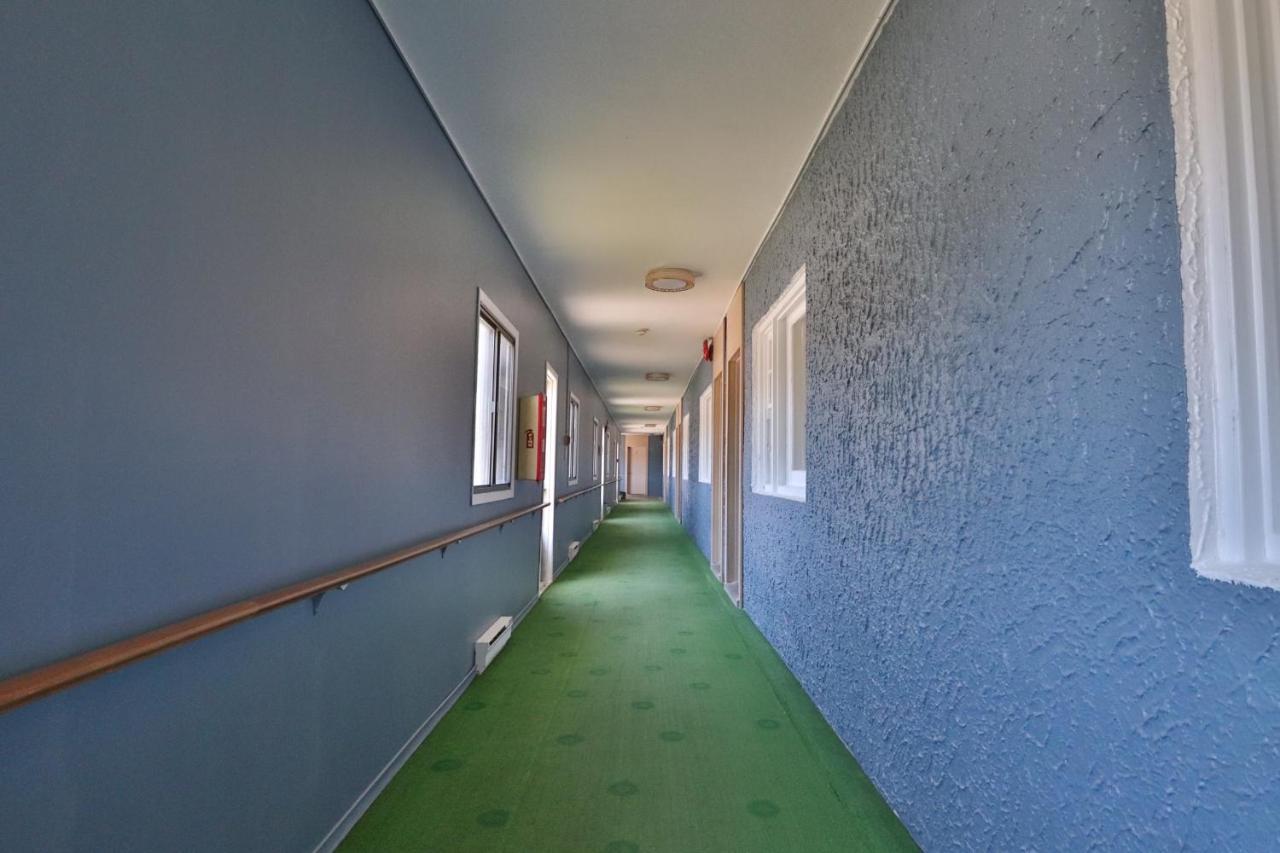 Bestliving Motel Washago Екстериор снимка